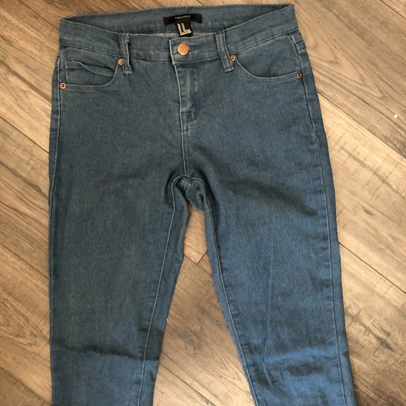 Forever 21 blue jeans - Picture 2 of 3